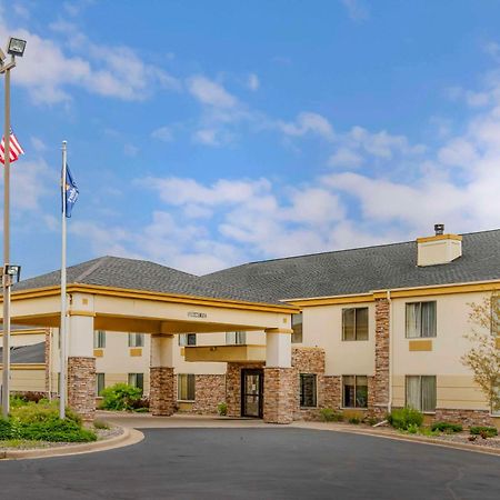 Comfort Inn & Suites Black River Falls I-94 Εξωτερικό φωτογραφία