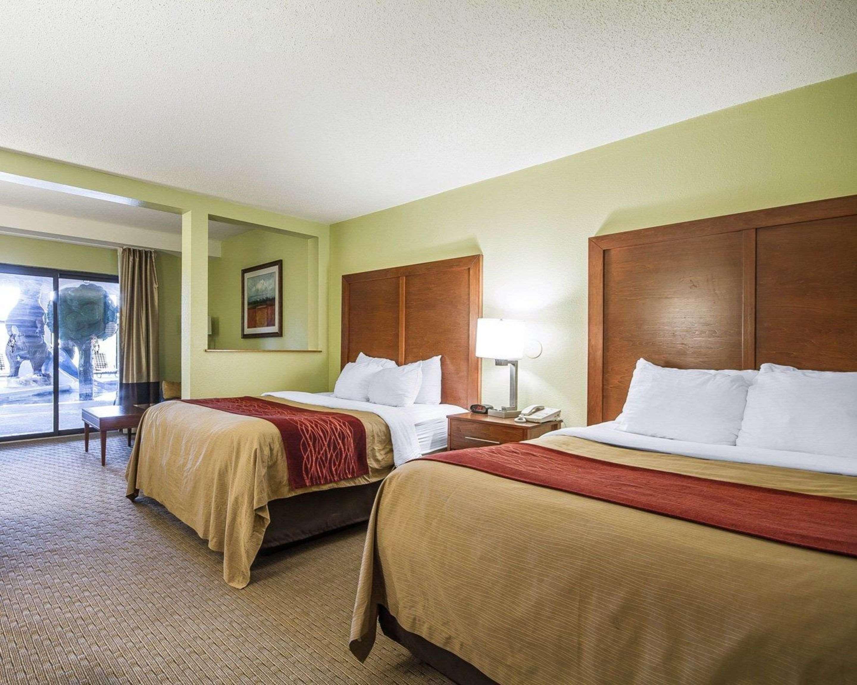 Comfort Inn & Suites Black River Falls I-94 Εξωτερικό φωτογραφία