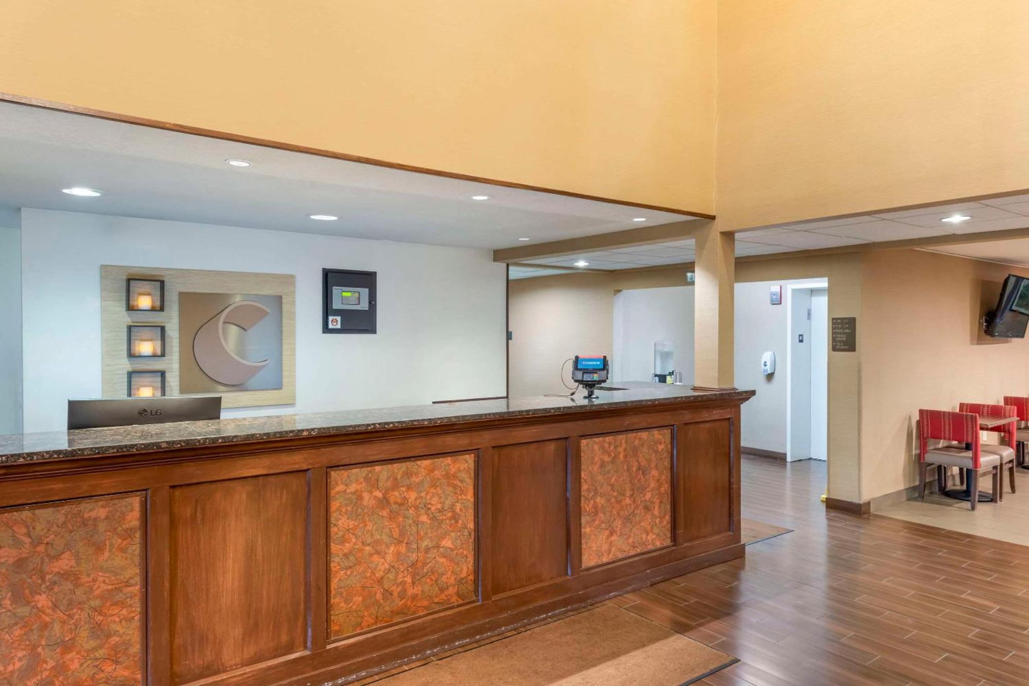 Comfort Inn & Suites Black River Falls I-94 Εξωτερικό φωτογραφία